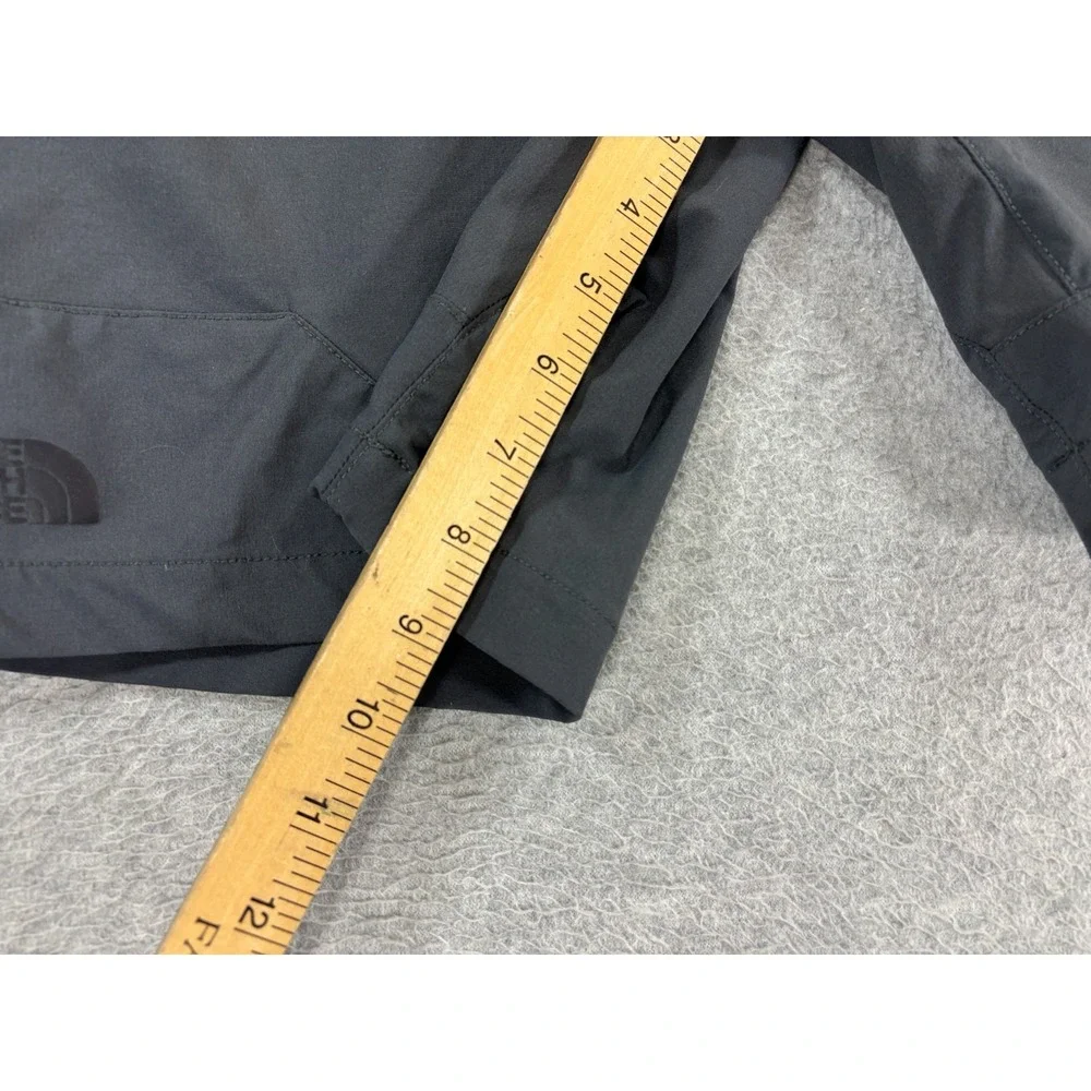 The North Face‎ Hiking Travel Casual Shorts (Men's 34) Gray - 9